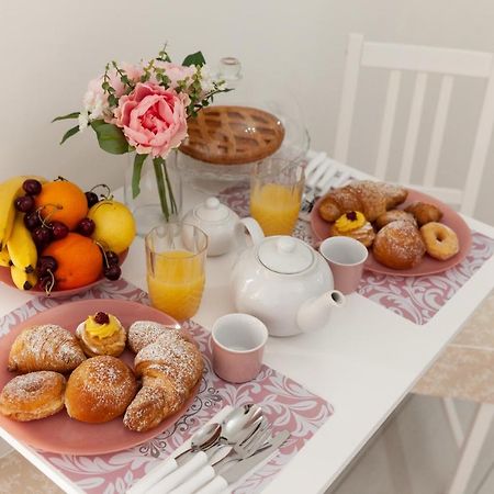 Velia34 Bed & Breakfast Salerno Exterior photo