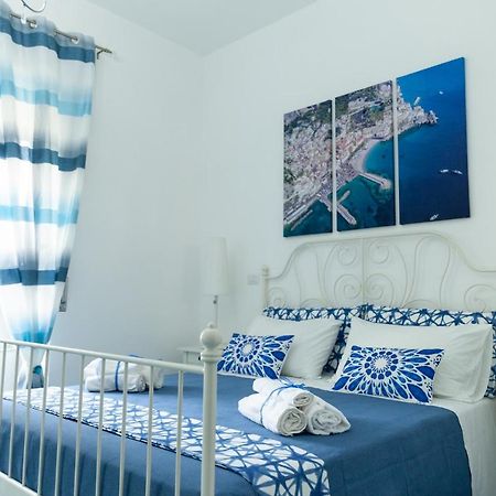 Velia34 Bed & Breakfast Salerno Exterior photo