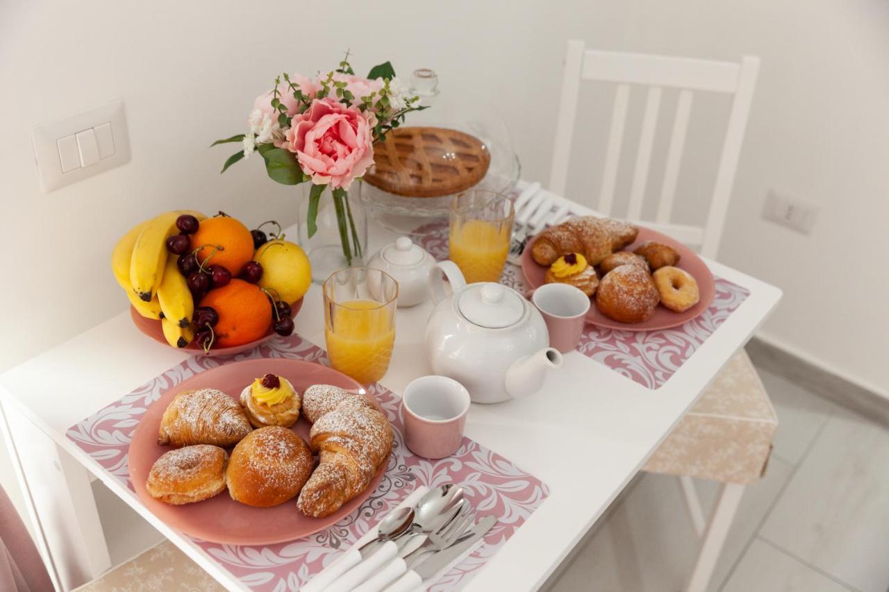Velia34 Bed & Breakfast Salerno Exterior photo