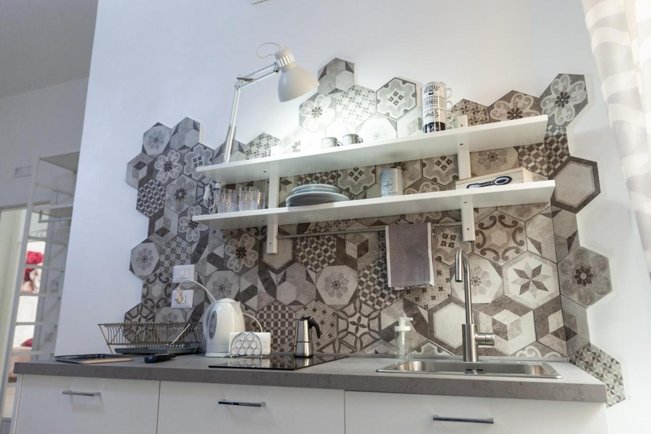 Velia34 Bed & Breakfast Salerno Exterior photo